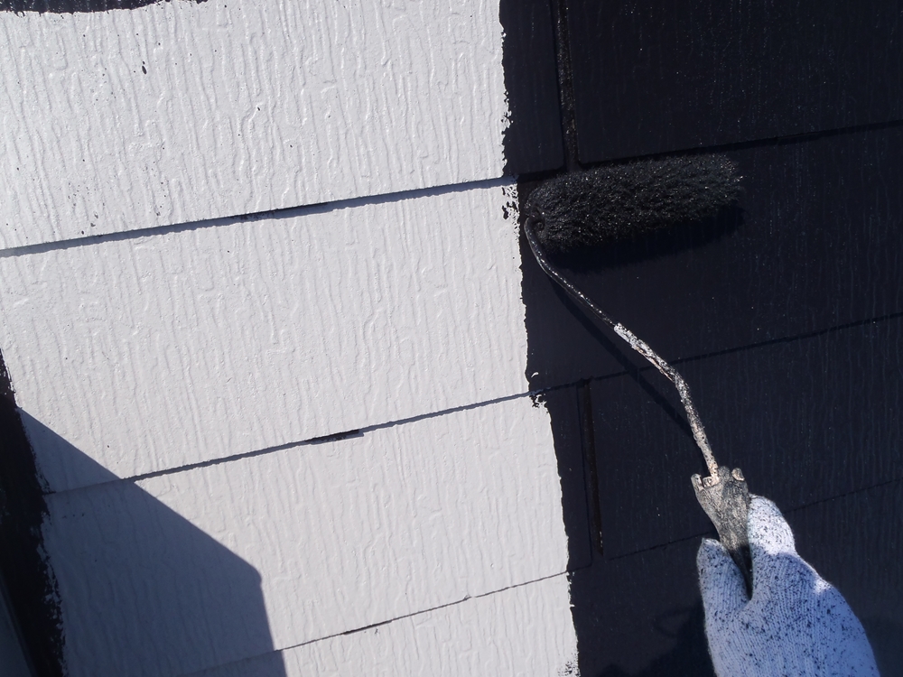 アステック「無機ハイブリッドコート」で屋根上塗り