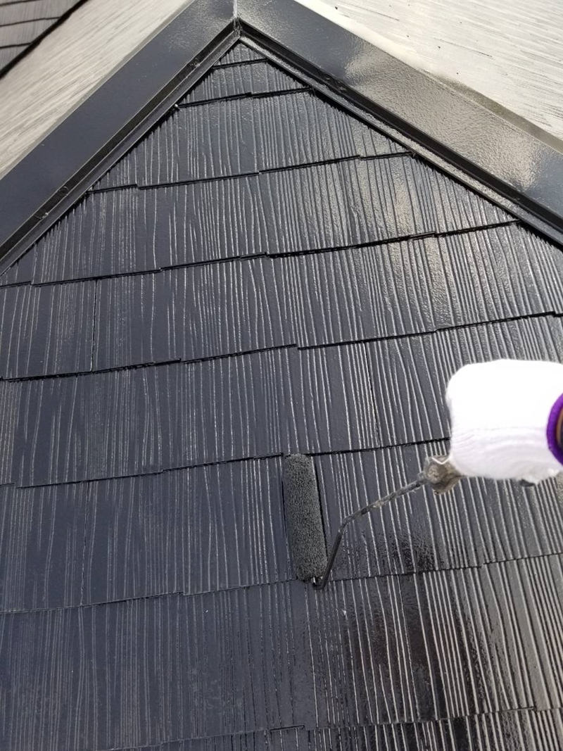 アステック「スーパーシャネツサーモＳｉ」でスレート屋根上塗り