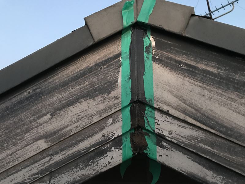 さいたま市岩槻区塗装前に破風板の不具合にコーキング補修