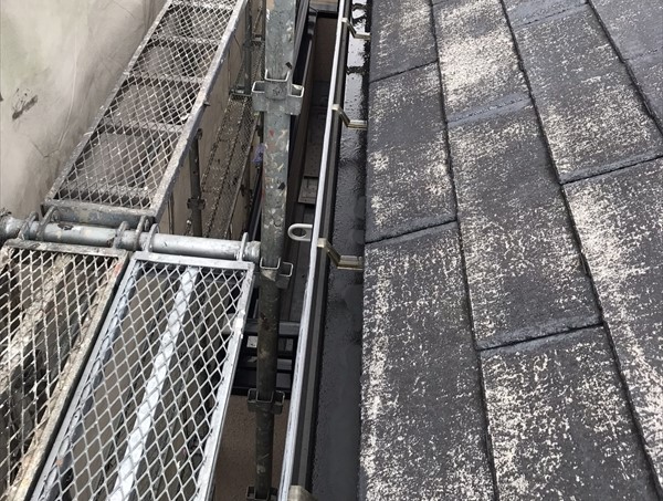 さいたま市岩槻区築25年2回目の屋根外壁塗装工事高圧洗浄後雨樋