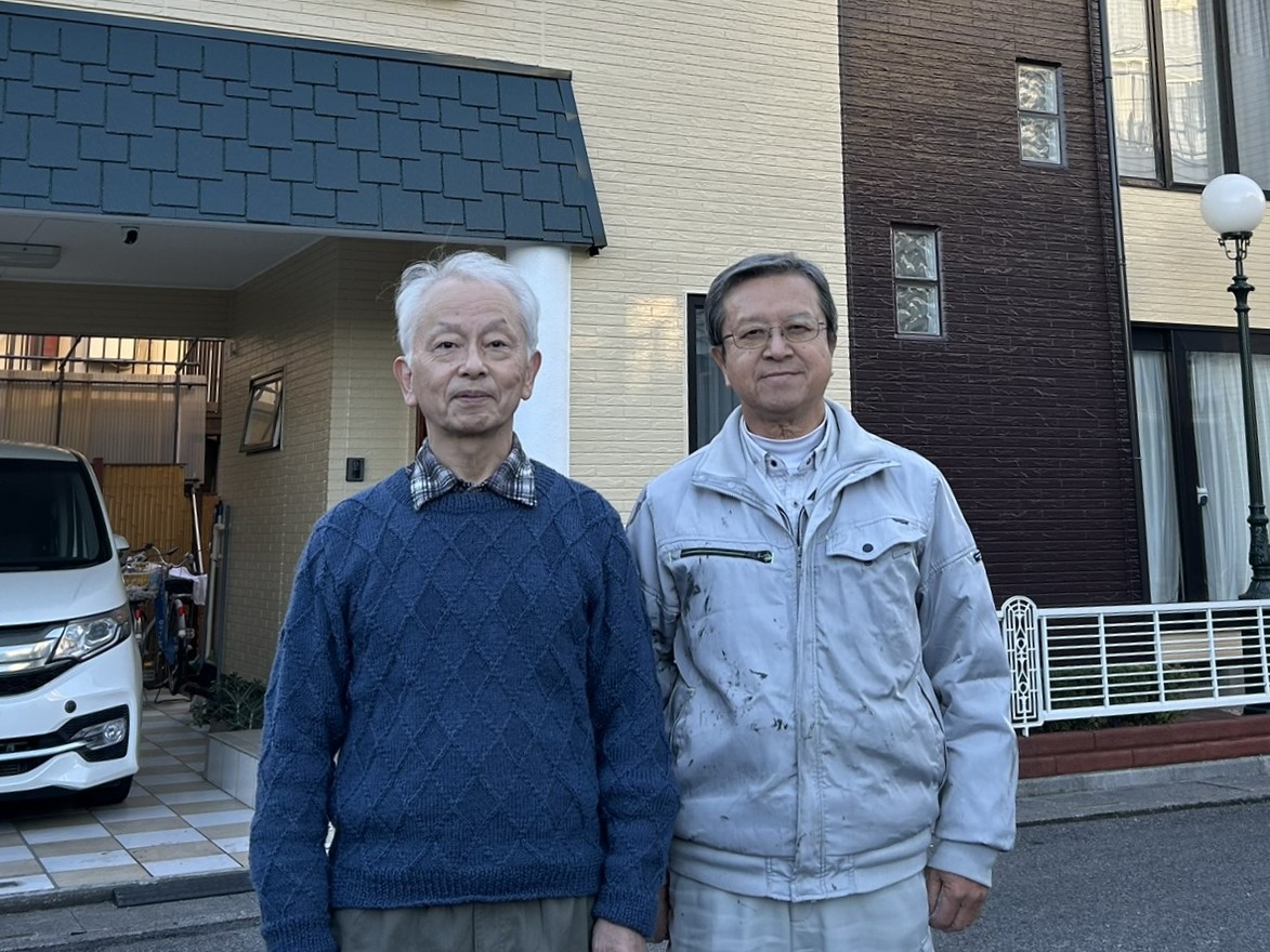 春日部市塗装業者をじっくり探されたU様と工事後の写真